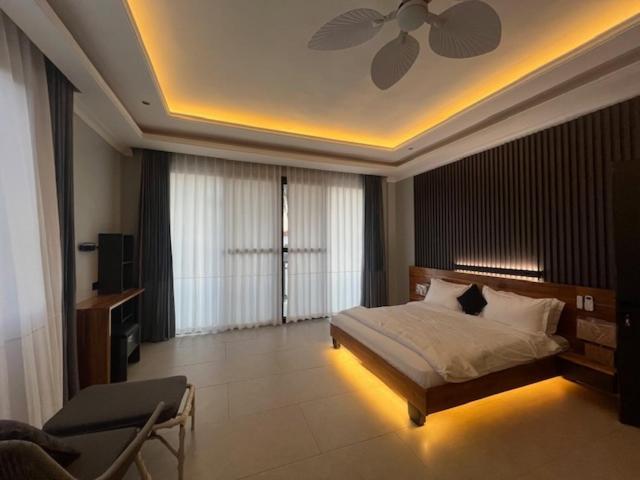 Mm Villa,